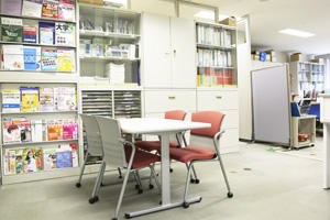 入学センター（中央棟・1F）