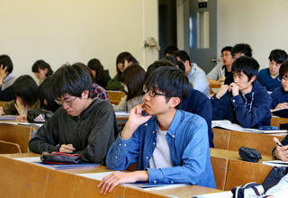 奨学金