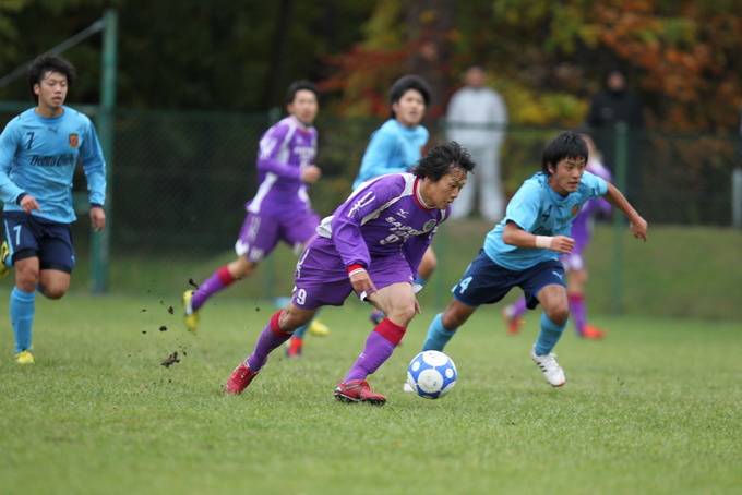 北海道学生サッカーリーグ1部リーグにて優勝をおさめた札幌大学サッカー部