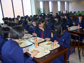 滝川西高学食体験