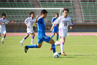 札幌大学サッカー部と日本代表練習試合 場所:厚別競技場