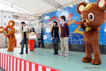 昨年の大学祭の模様