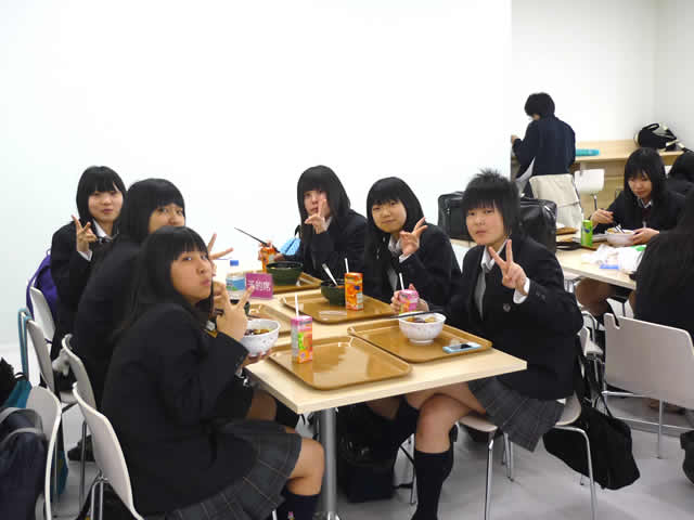 北海道小樽商業高等学校来訪見学
